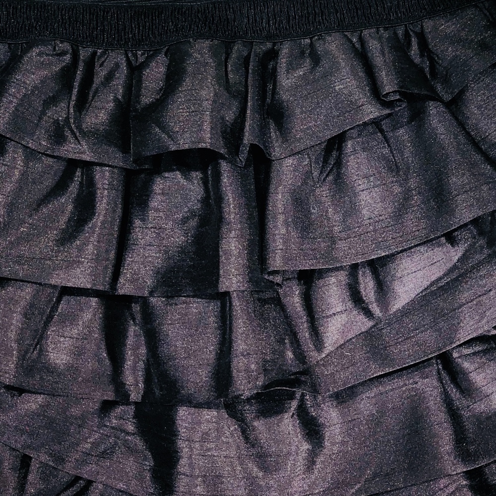 Black High-Rise Mini Skirt (S) - Picture 3 of 6